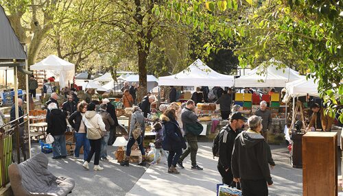 Brocante-Barjac-01